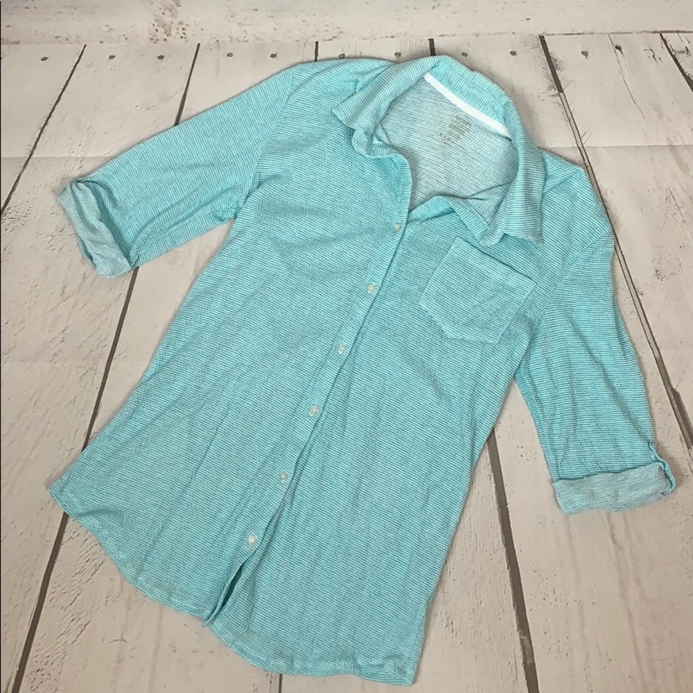 Women’s button down shirt